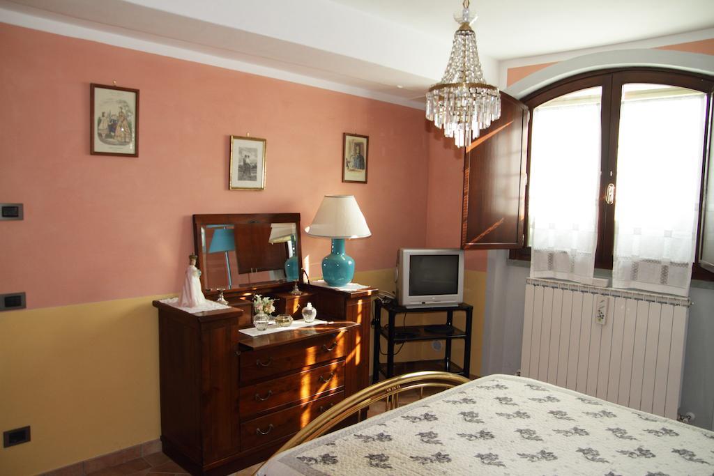 I Due Frassini Appartement Montespertoli Kamer foto