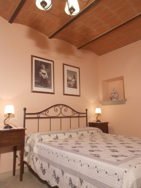 I Due Frassini Appartement Montespertoli Buitenkant foto