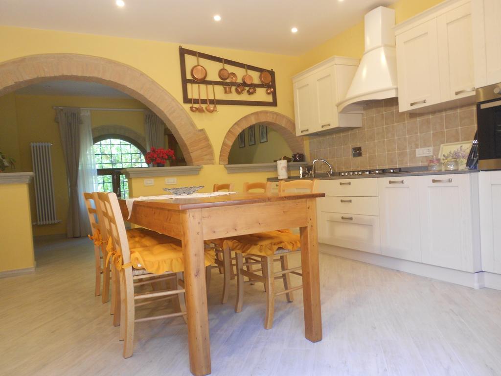 I Due Frassini Appartement Montespertoli Buitenkant foto